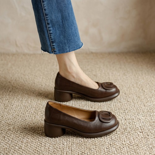 Women's Brown Closed-Toe Leather Shoes With Block Heels – Stylish Comfortable Footwear