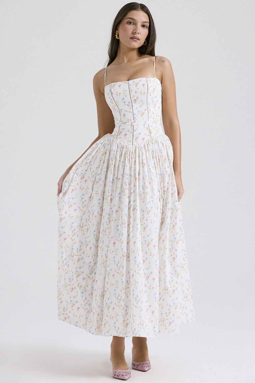 Women's Elegant Tiered A-Line Sleeveless Floral Dress – Summer Dress
