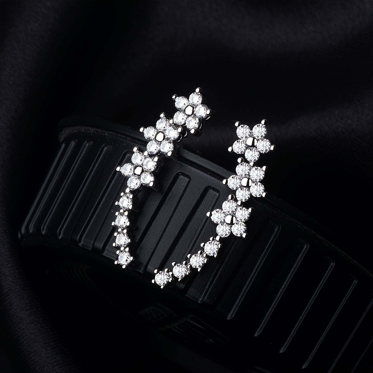 Women's Sparkly Floral And Star Ear Cuffs – Elegant Statement Jewelry