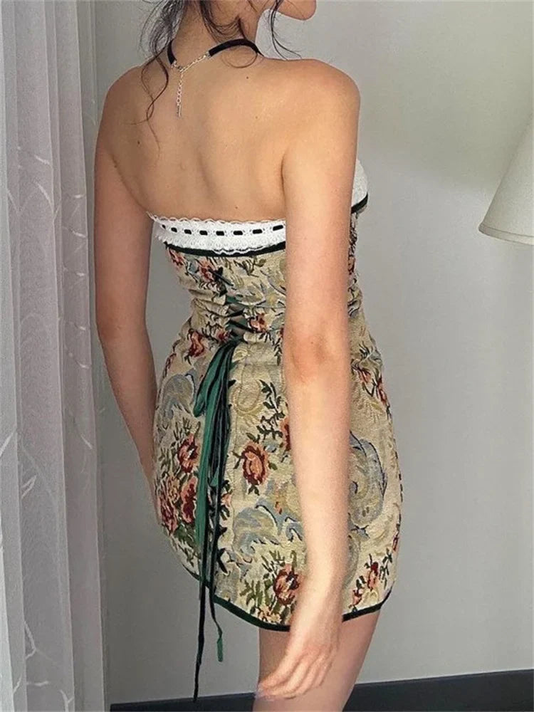 90s Aesthetic Strapless Tube Mini Dresses – Whitmorelane