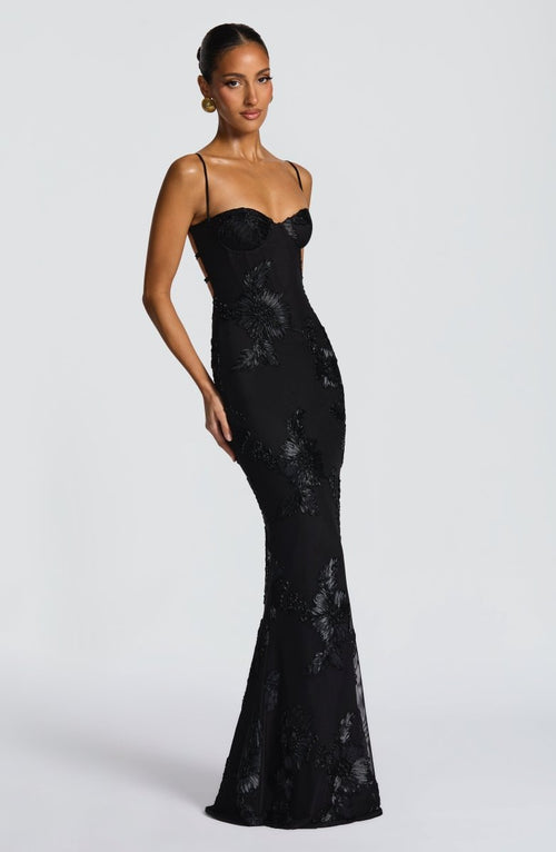 Chic Floral Maxi Dress: Effortless Style for Wedding Guests & Summer Events 7