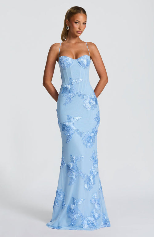 Chic Floral Maxi Dress: Effortless Style for Wedding Guests & Summer Events 9