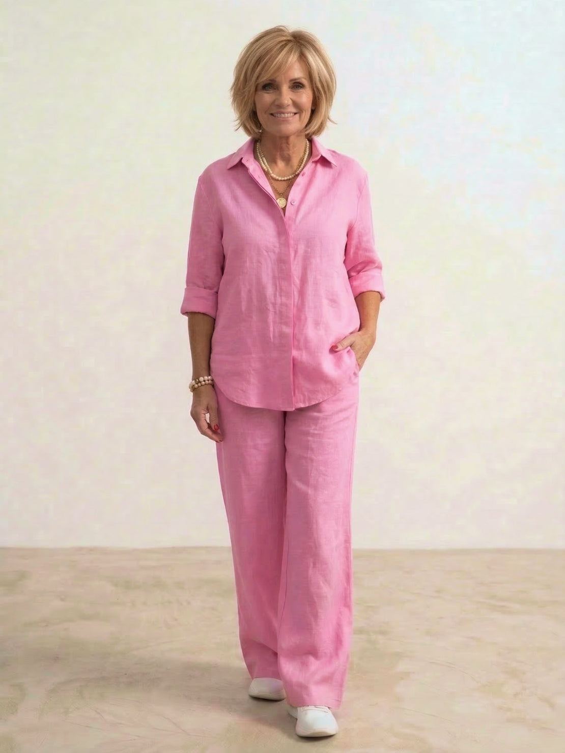 Chic Women's Loungewear Set: Effortless Comfort for Everyday Style 11