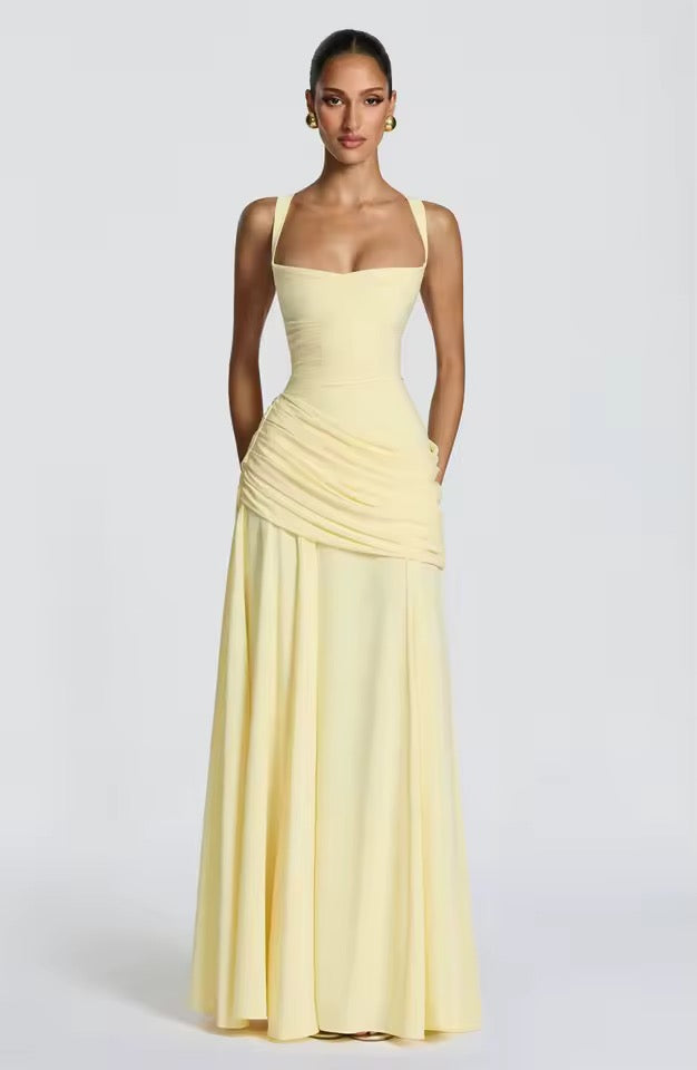 Elegant Maxi Dress with Asymmetrical Ruffles: Flattering Fit for Events