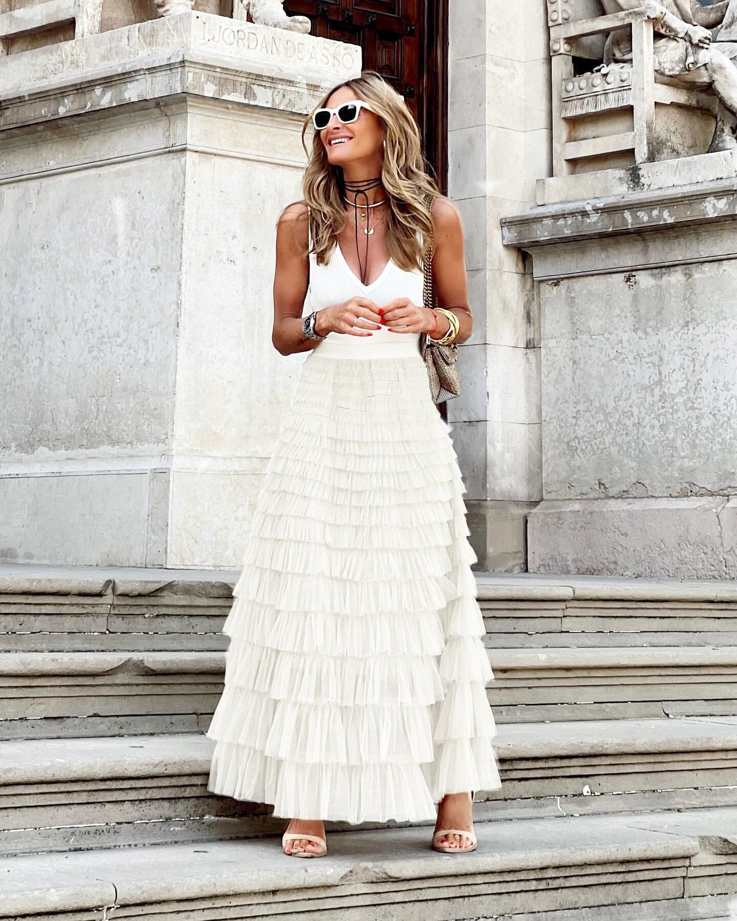 Elegant Tule Maxi Skirt with Elastic Waistband – Versatile and Flattering Design 4
