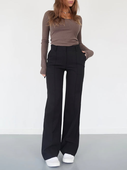 High-Waist Trousers with Straight Legs – Versatile and Comfortable Pants for Any Occasion 0