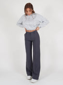 High-Waist Trousers with Straight Legs – Versatile and Comfortable Pants for Any Occasion 10
