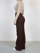 High-Waist Trousers with Straight Legs – Versatile and Comfortable Pants for Any Occasion 7