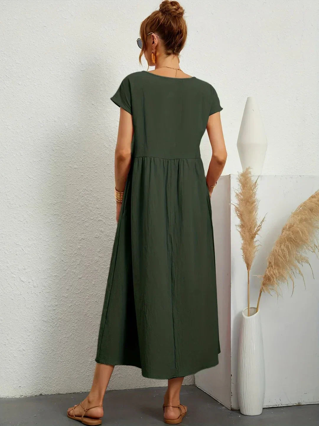 Women's Round Neck Loose-Fit Midi Summer Dress – Lightweight Casual Dress