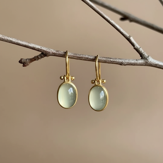 Vintage Green Moonstone Earrings – Elegant Boho Gemstone Drop Jewelry