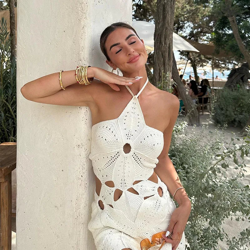 Summer Crochet Set – Halter Top and Mini Skirt for Boho Chic Style 5