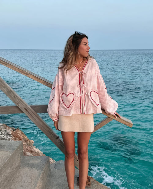 Trendy Summer Top with Heart Print – Lightweight and Stylish Women's Blouse 1