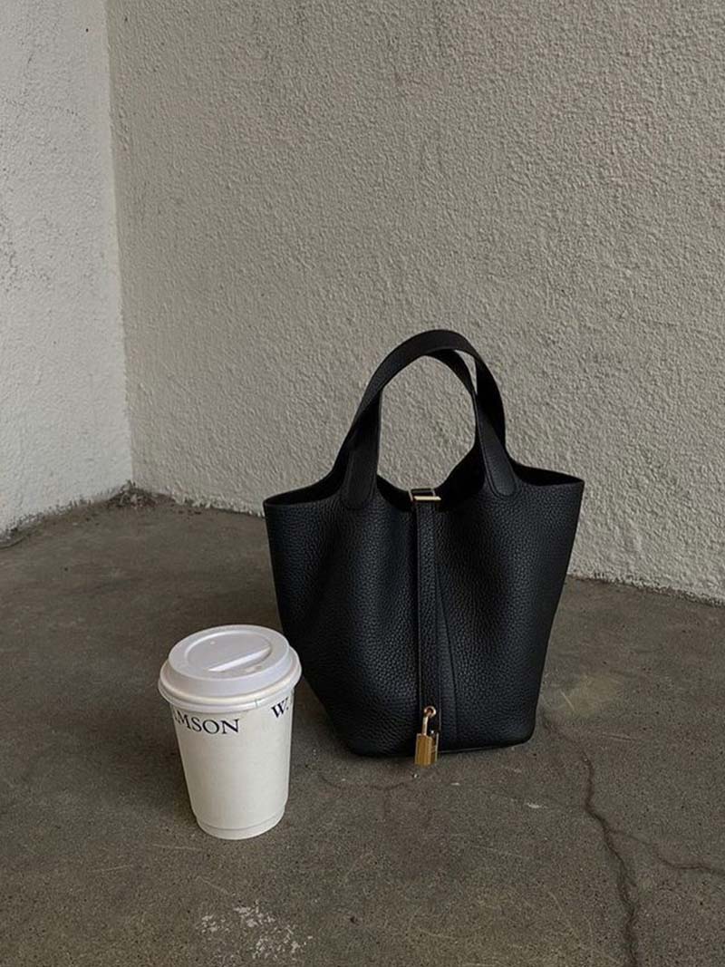 Women Bucket Bag 4