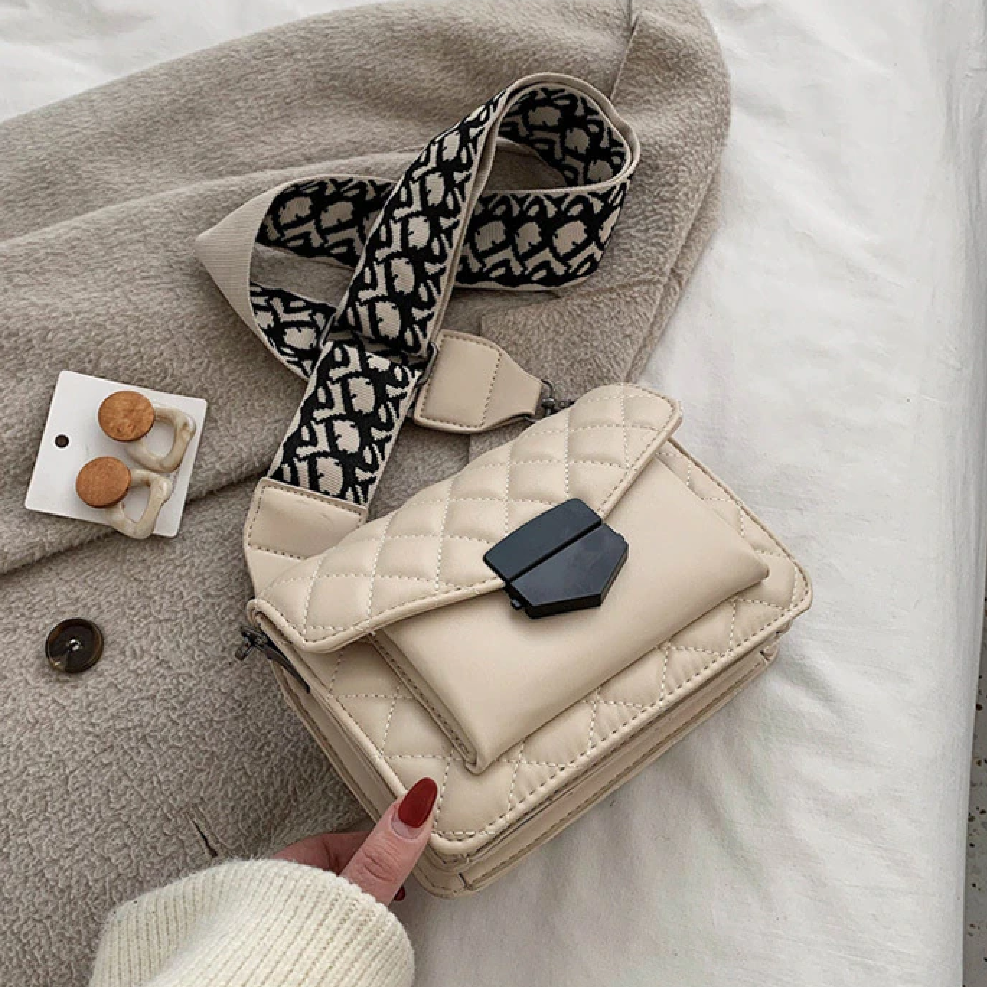 Women Crossbody Bag 2
