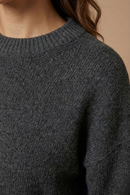 Women’s Fitted Two-Piece Knit Set – Long Sleeve Sweater and Mini Skirt for Smart Casual Styling