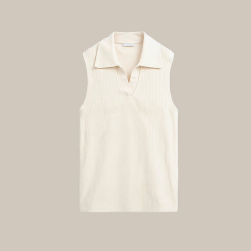 Women’s Sleeveless Knit Top – Open Collar V-Neck