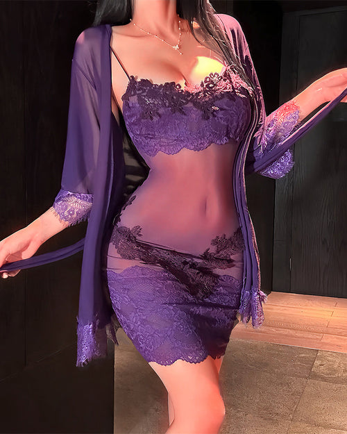 Women's Elegant Lace Nightwear Set – Luxurious Sleepwear Ensemble