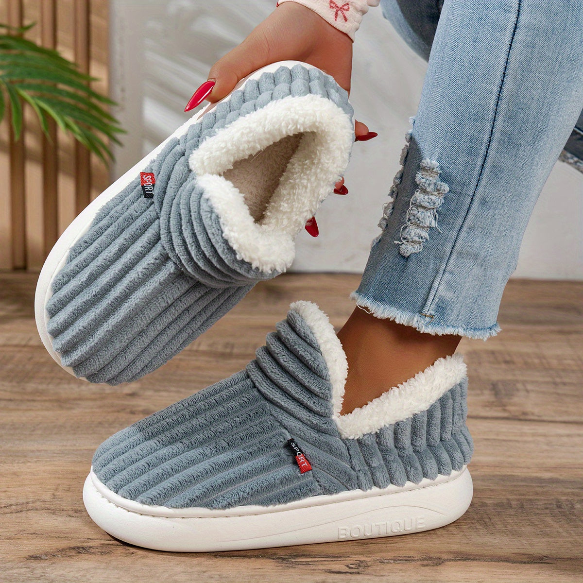 Calora - Comfortable Winter Shoes