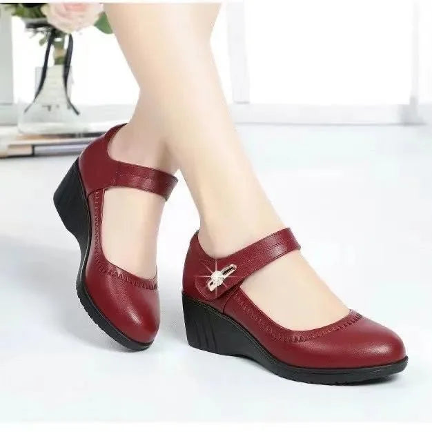 Lunara - Comfort Mid-Heel Shoes