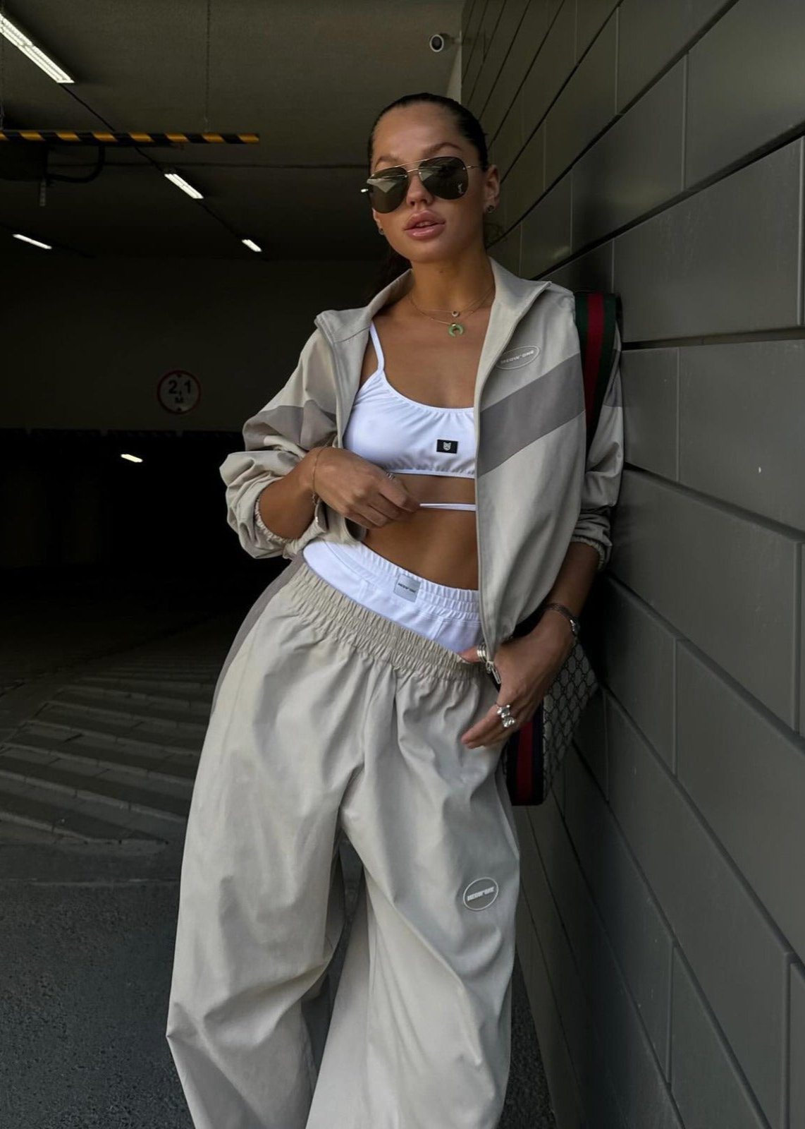 Women's Neutral Tone Loose Fit Tracksuit Set – Casual Lounge Outfit