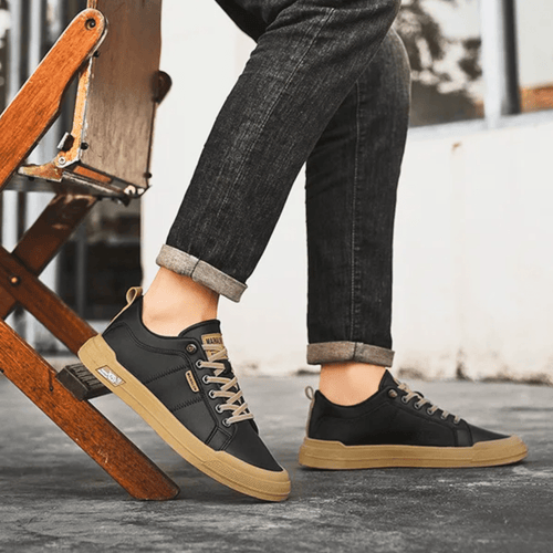 Men’s White Lace-Up Leather Sneakers – Classic Casual Comfort Shoes